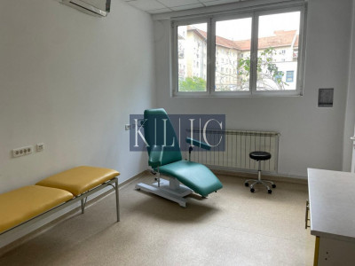 Spatiu comercial pretabil clinica de inchiriat 78mpu 5 camere in Sibiu