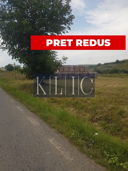 Teren intravilan pentru 2 case cu PUZ 717mp de vanzare Sura Mare Sibiu
