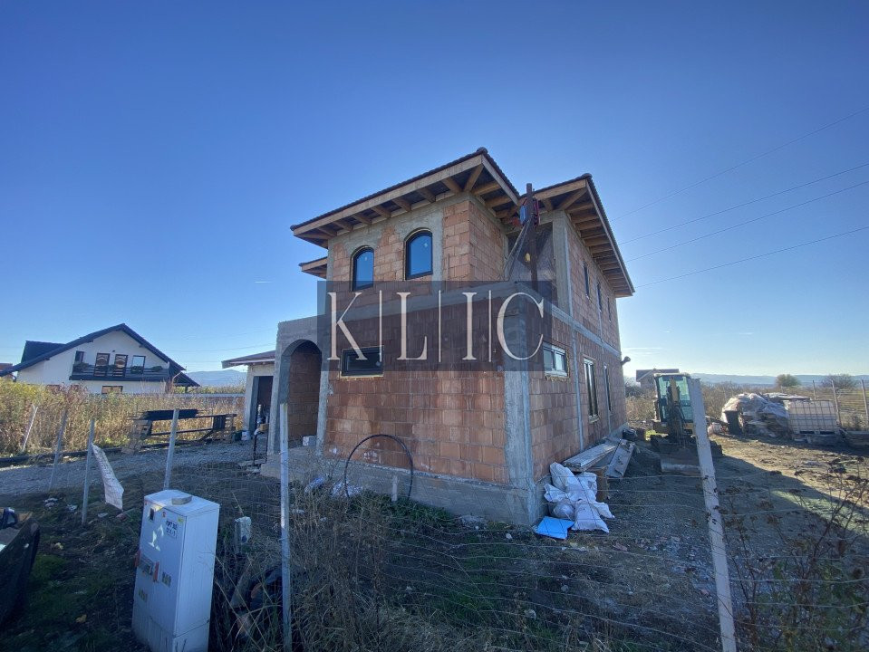 Casa individuala Arhitectura modernista pe 500mp teren Veterani Sibiu