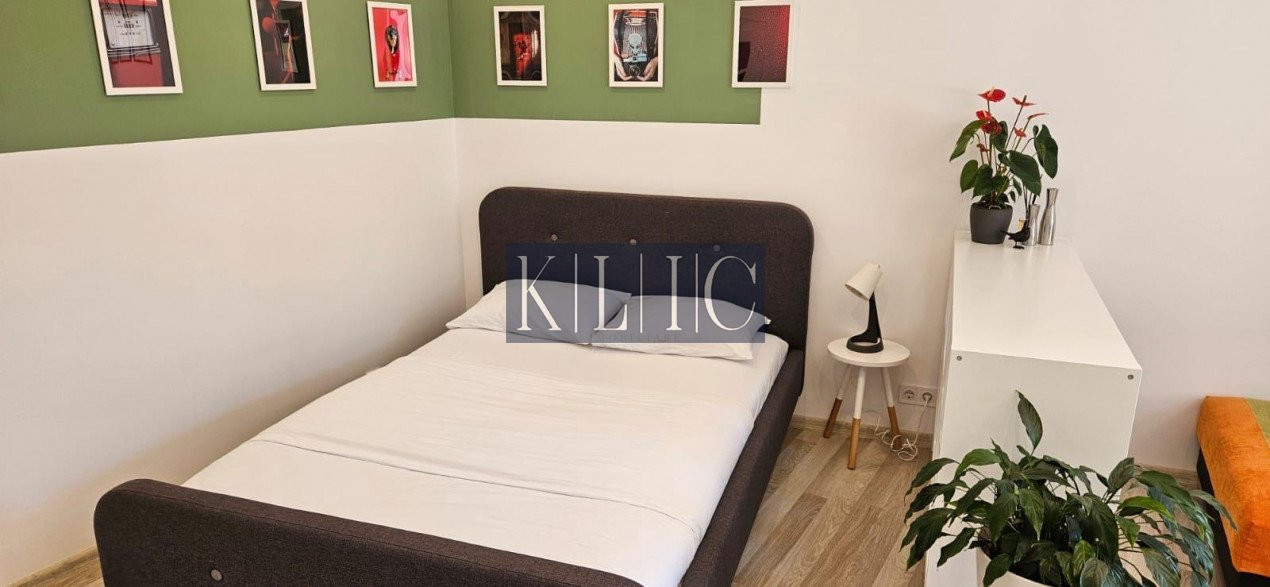 Apartament investitie centrul istoric Sibiu 43mpu acces auto in curte