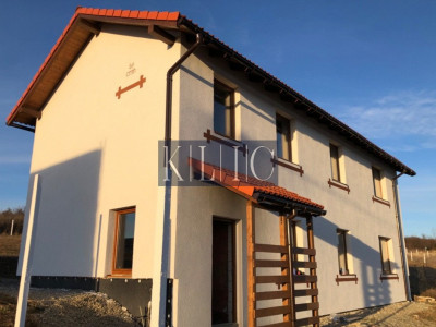 Casa individuala de vanzare in Sura Mare cu 140 mpu si 700mp teren
