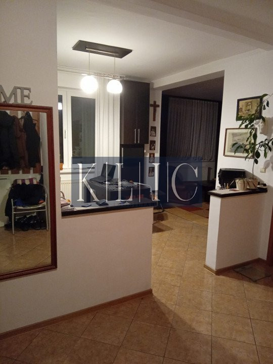 Apartament de vanzare 2 camere decomandate 64mp Sibiu Zona Dumbravii