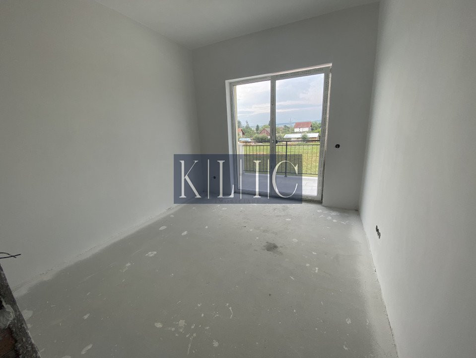 Apartament de vanzare la cheie 3 camere 74mp Pictor Brana  Selimbar