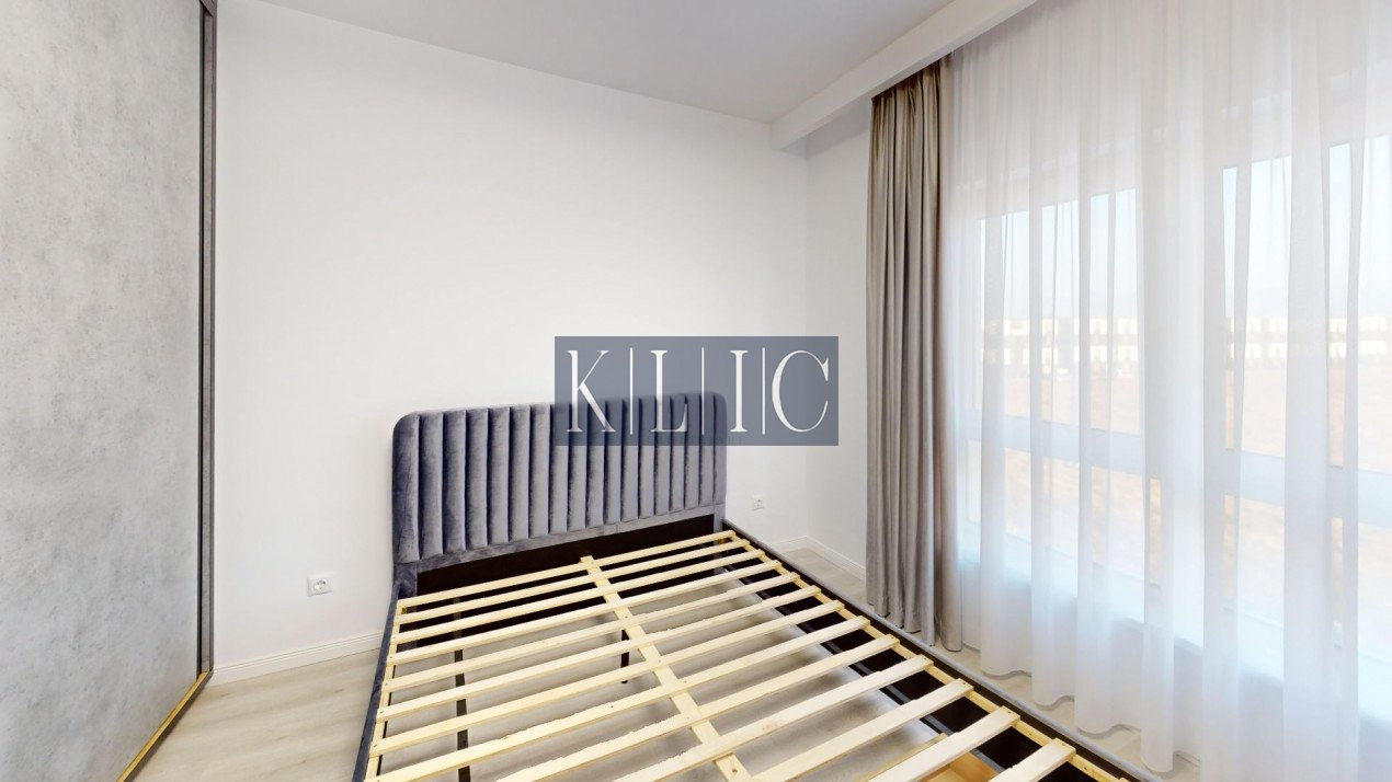 Apartament 2 camere de vanzare P+3E balcon parcare zona Doamna Stanca 