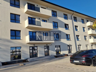 Apartament 3 camere de vanzare etaj 3 balcon parcare Dedeman Sibiu