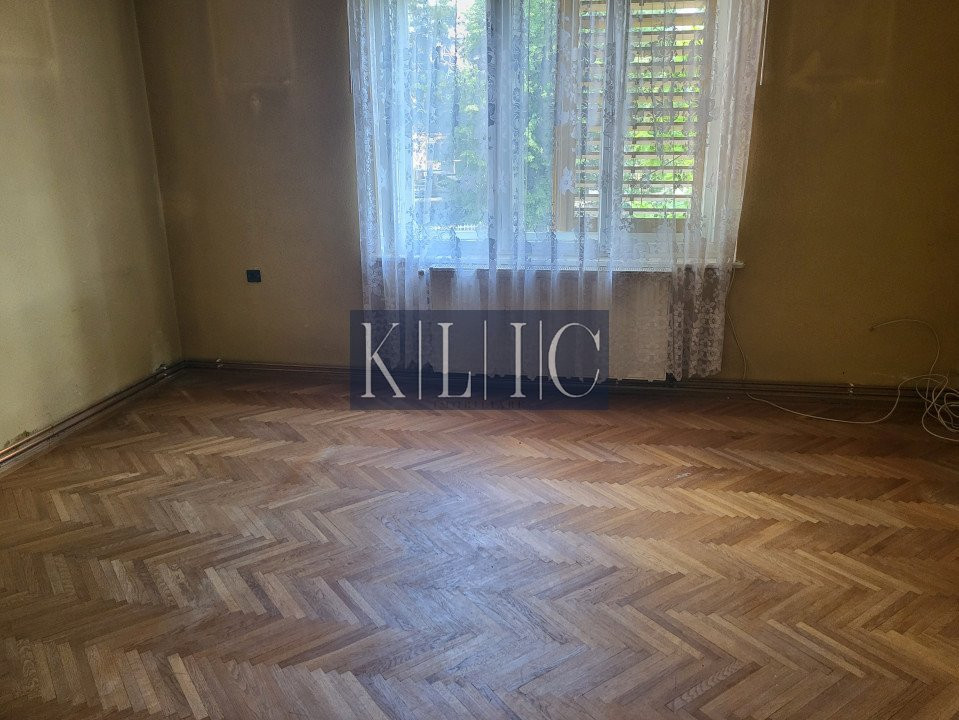 Apartament cu 3 camere la casa de vanzare in Sibiu Calea Cisnadiei