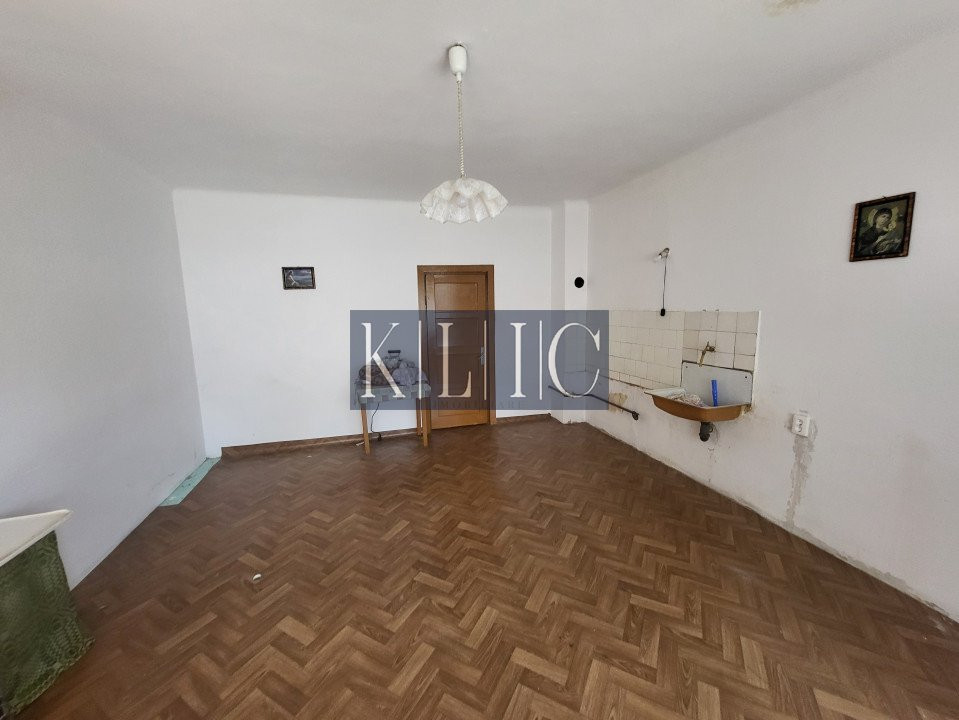 Apartament cu 3 camere la casa de vanzare in Sibiu Calea Cisnadiei