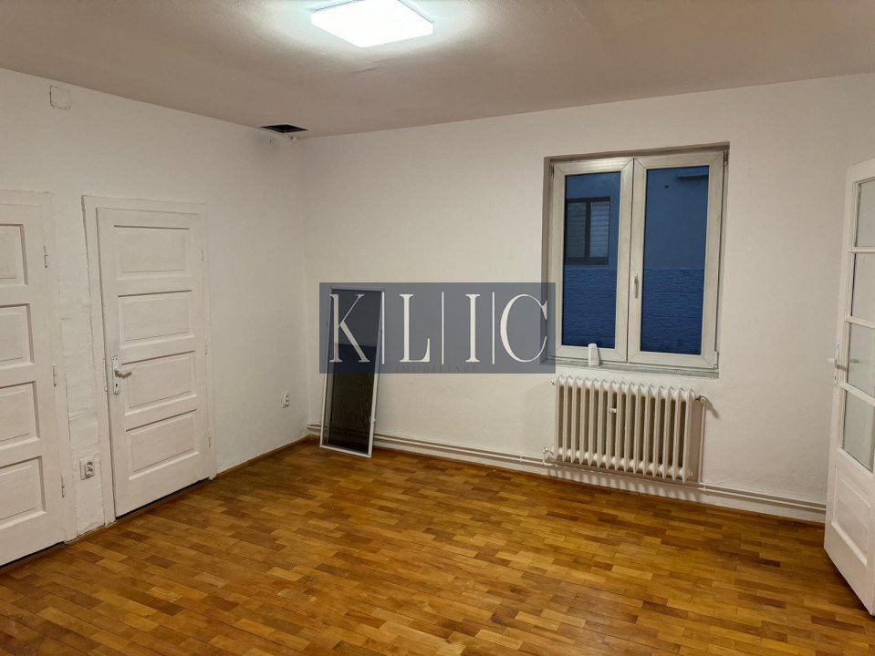 Spatiu birouri de inchiriat 4 camere PARTER renovat Calea Dumbravii