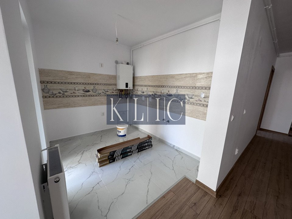 Apartament INTABULAT 4 camere 91mpu balcon parcare proprie D-na Stanca