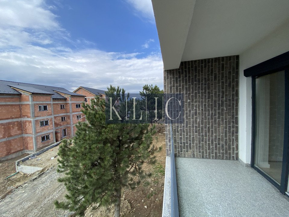 Apartament 2 camere balcon si parcare proprie predare la CHEIE Sibiu