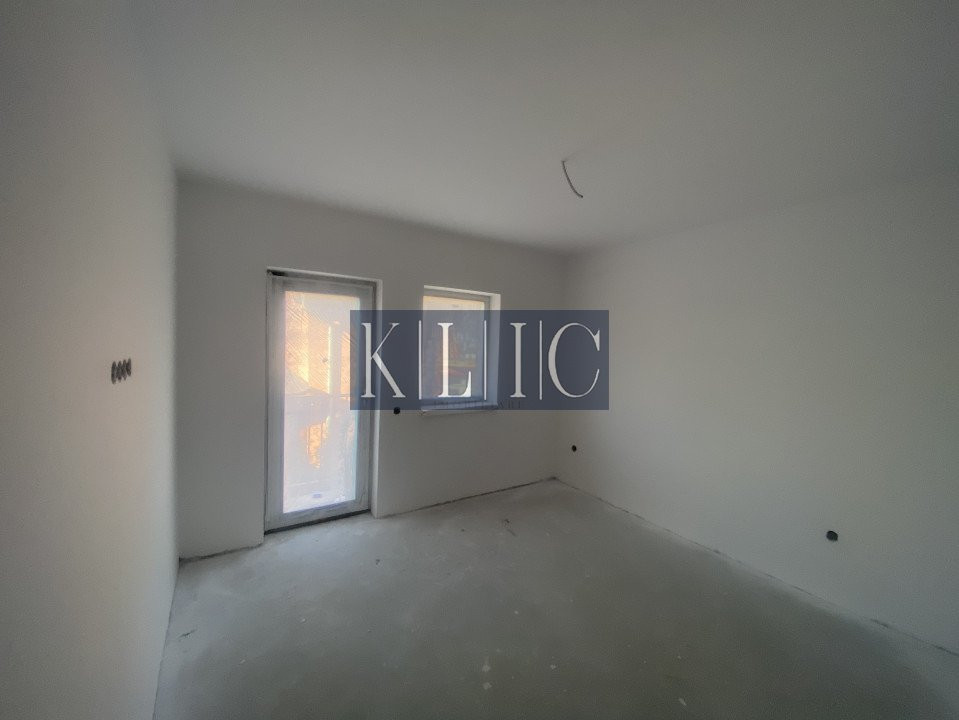 Apartament 3 camere cu balcon si gradina Selimbar la 5 minute de Mall