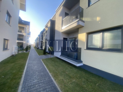 Apartament 3 camere cu balcon si gradina Selimbar la 5 minute de Mall