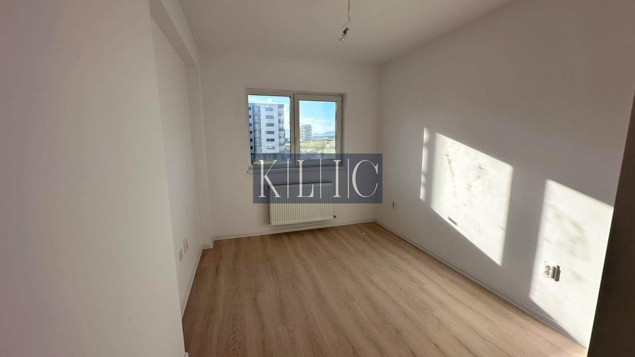 Apartament 4 camere INTABULAT 81 mpu cu 2 balcoane zona Doamna Stanca