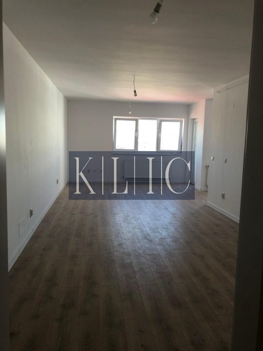 Apartament 4 camere INTABULAT 81 mpu cu 2 balcoane zona Doamna Stanca