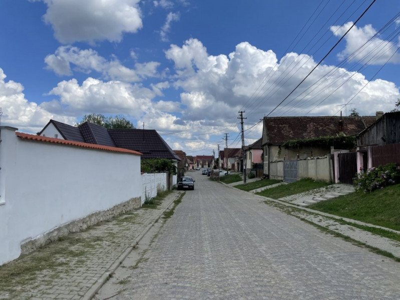 Teren intravilan de vanzare 582mp S+P+1E deschidere 37mp Poplaca Sibiu