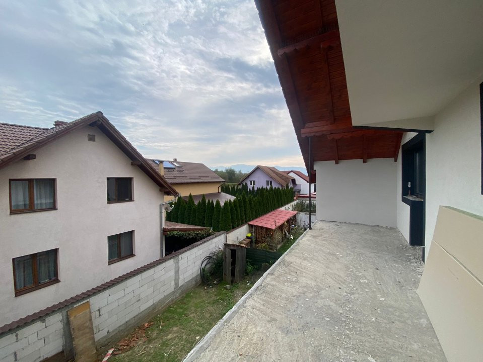 Duplex 6 camere 200 mpu S+P+1E+M de vanzare in zona Selimbar din Sibiu
