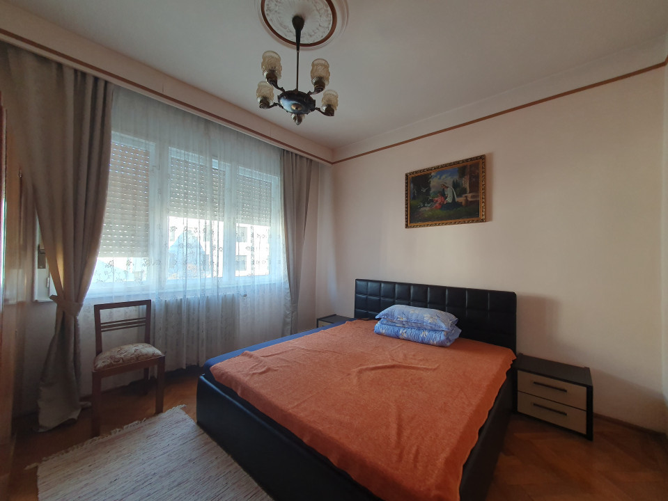 Casa de vanzare centru 3 dormitoare gradina zona Corneliu Coposu Sibiu