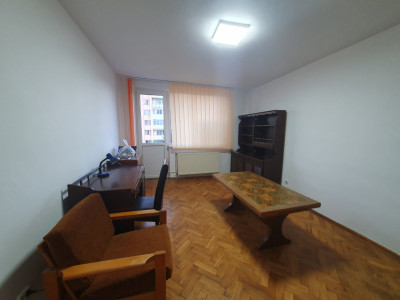 Apartament de inchiriat 2 camere decomandate etaj 3 Rahova Sibiu