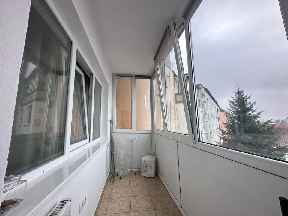 Apartament de inchiriat 2 camere 55mpu balcon zona Siretului Sibiu