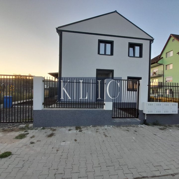Casa INTABULATA FINALIZATA de vanzare 5 camere 3 bai in Talmaciu Sibiu
