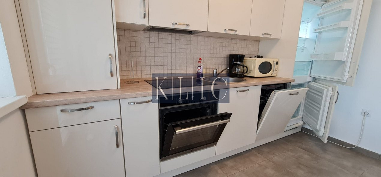 Apartament modern 3 camere 72mpu terasa 2 parcari Kogalniceanu Sibiu