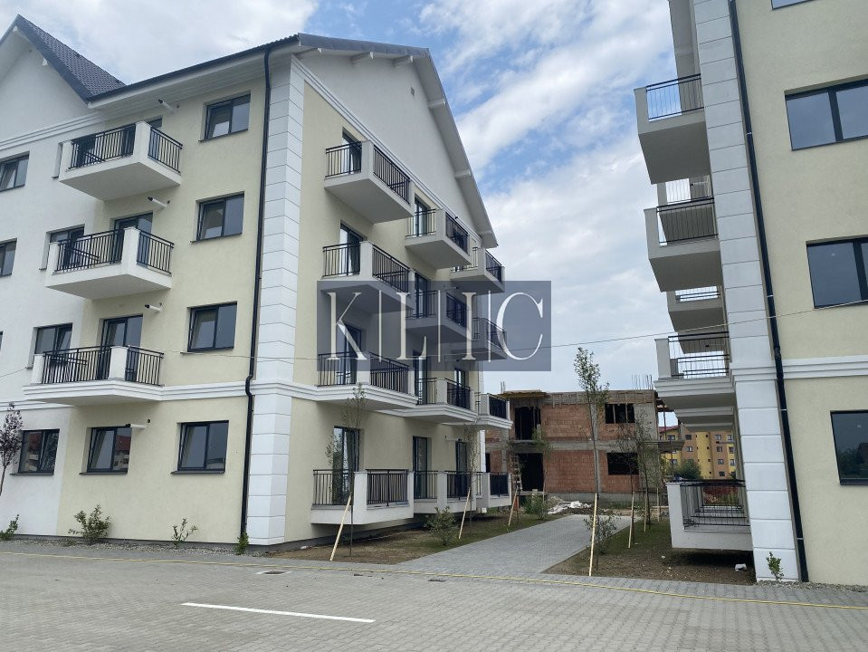 Apartament de vanzare la cheie 2 camere 54 mp parcare balcon Selimbar 